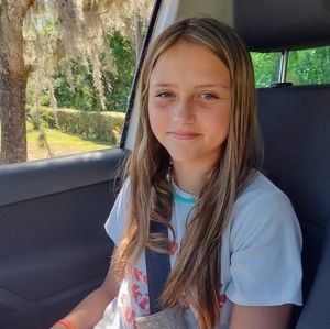 Meet your Posher, Joy